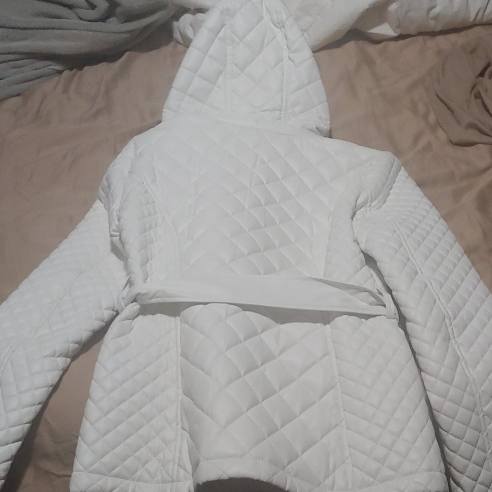 Guess Jacket - Picture 4 of 4
